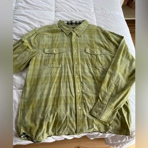 Quicksilver Men’s Button Down Shirt